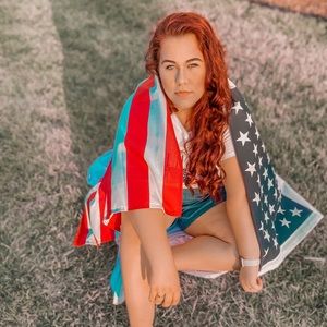 Meet your Posher, Bronwyn